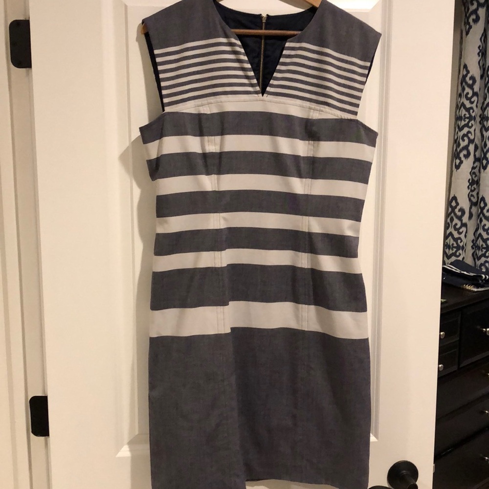 Tommy Hilfiger Knee-length Sheath Dress